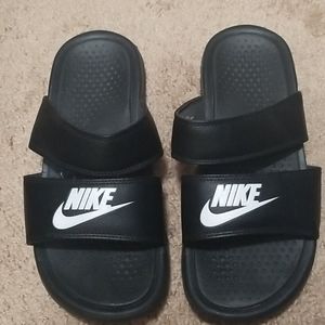 NIKE Double strap slides